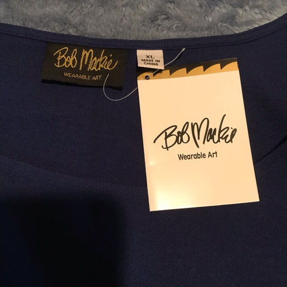 Bob Mackie Wearable Art Woman’s Sleeveless Top Size XL NWT - Picture 2 of 2